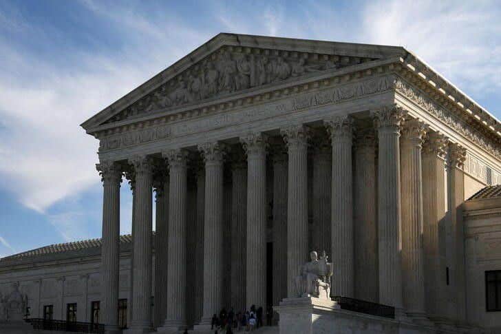 You are currently viewing U.S. Supreme Court snubs challenge to state and local tax deduction cap